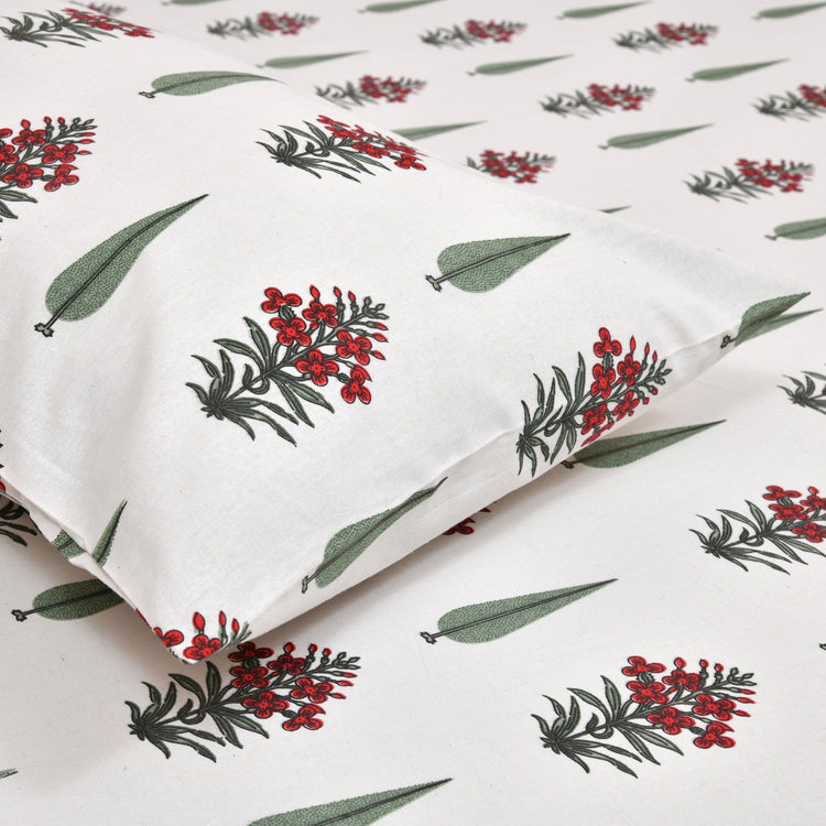 100% Cotton Block Print Bedsheet - Blooming Red Booti